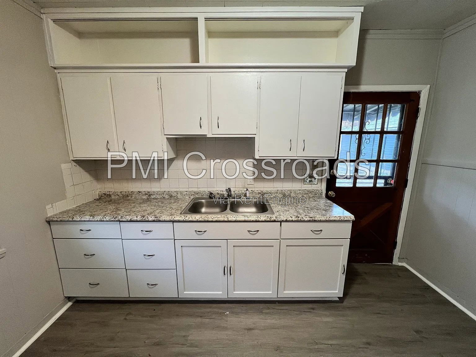 Gallery Image 0