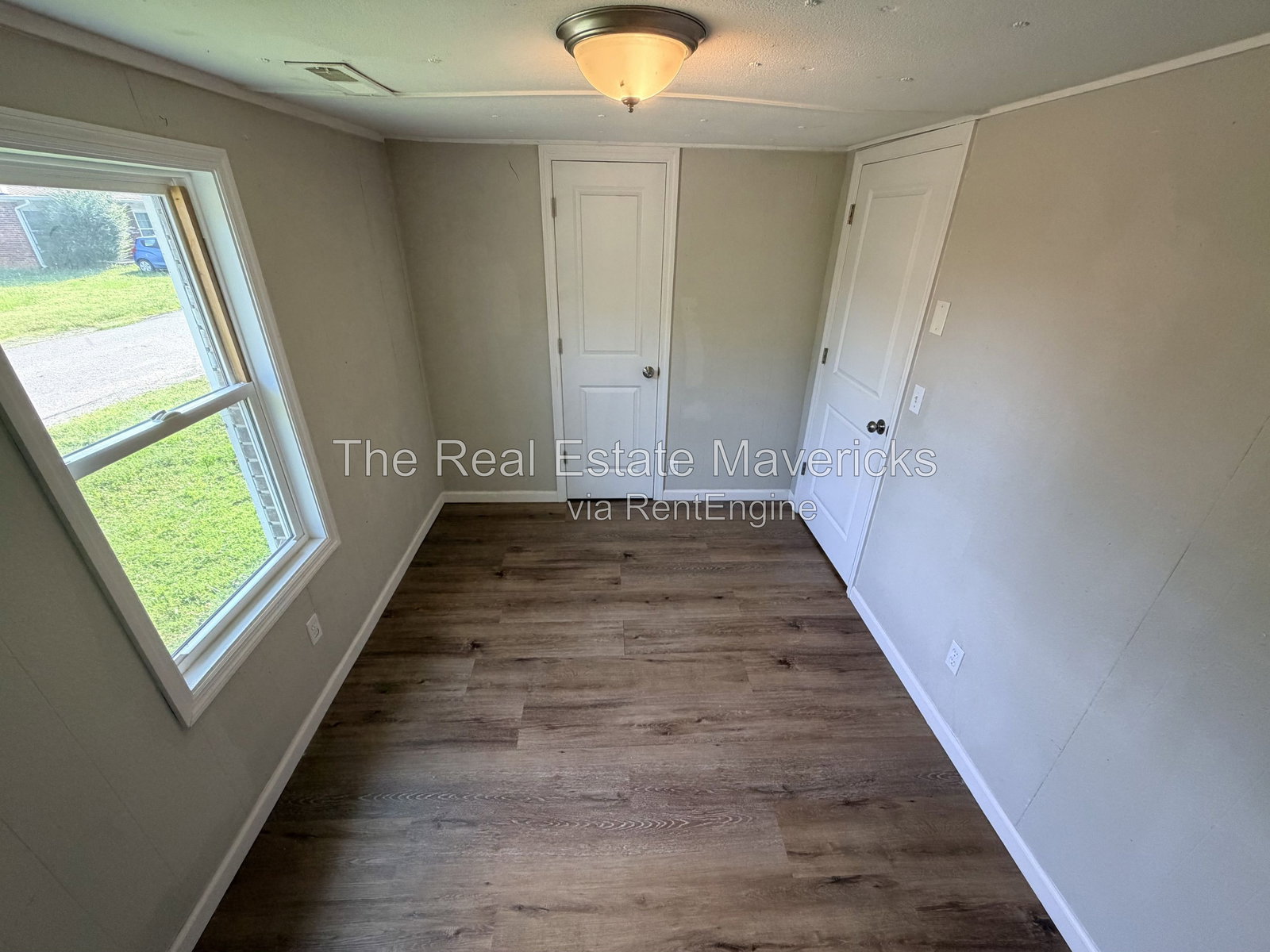 Gallery Image 16