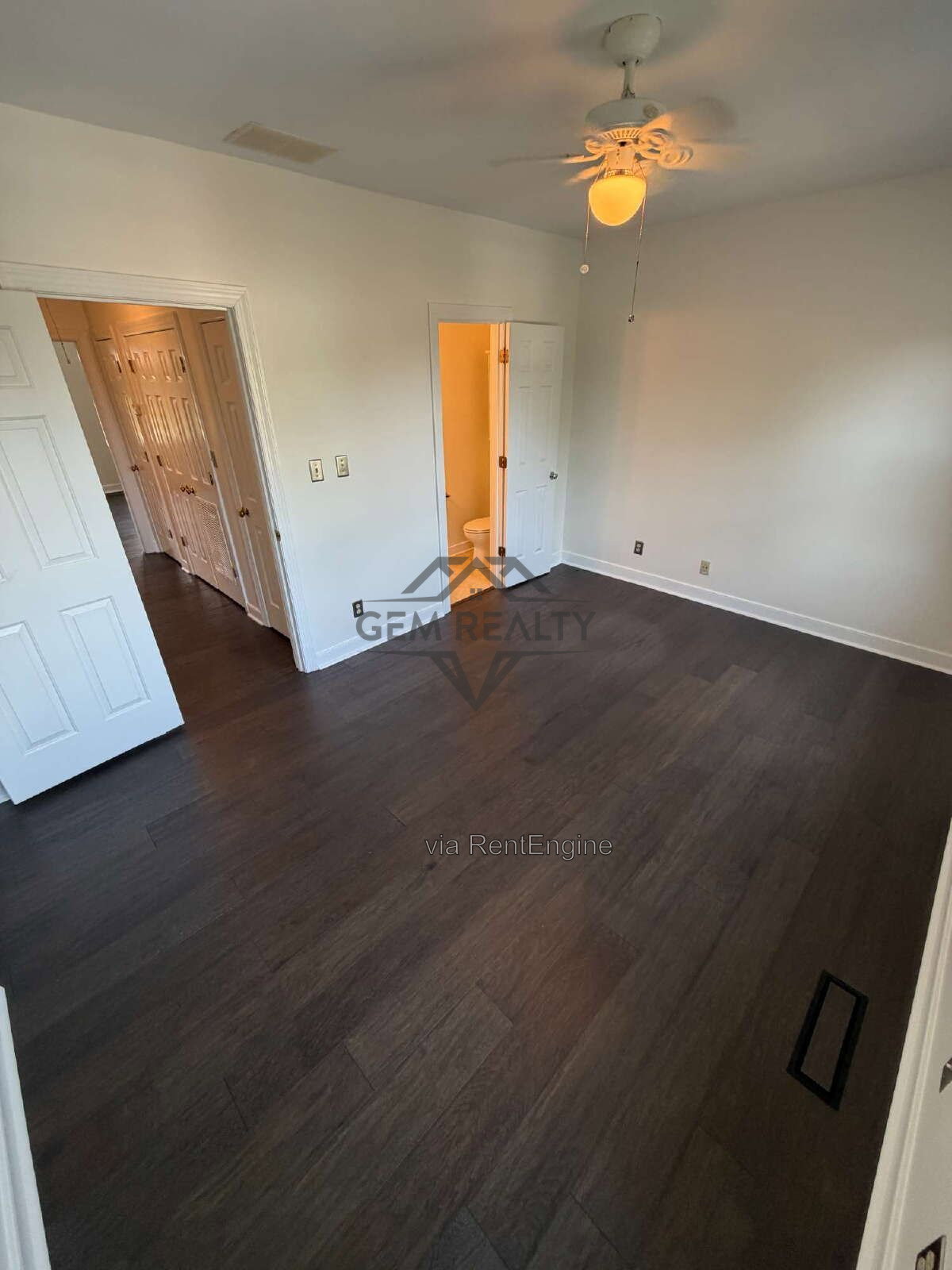 Gallery Image 40