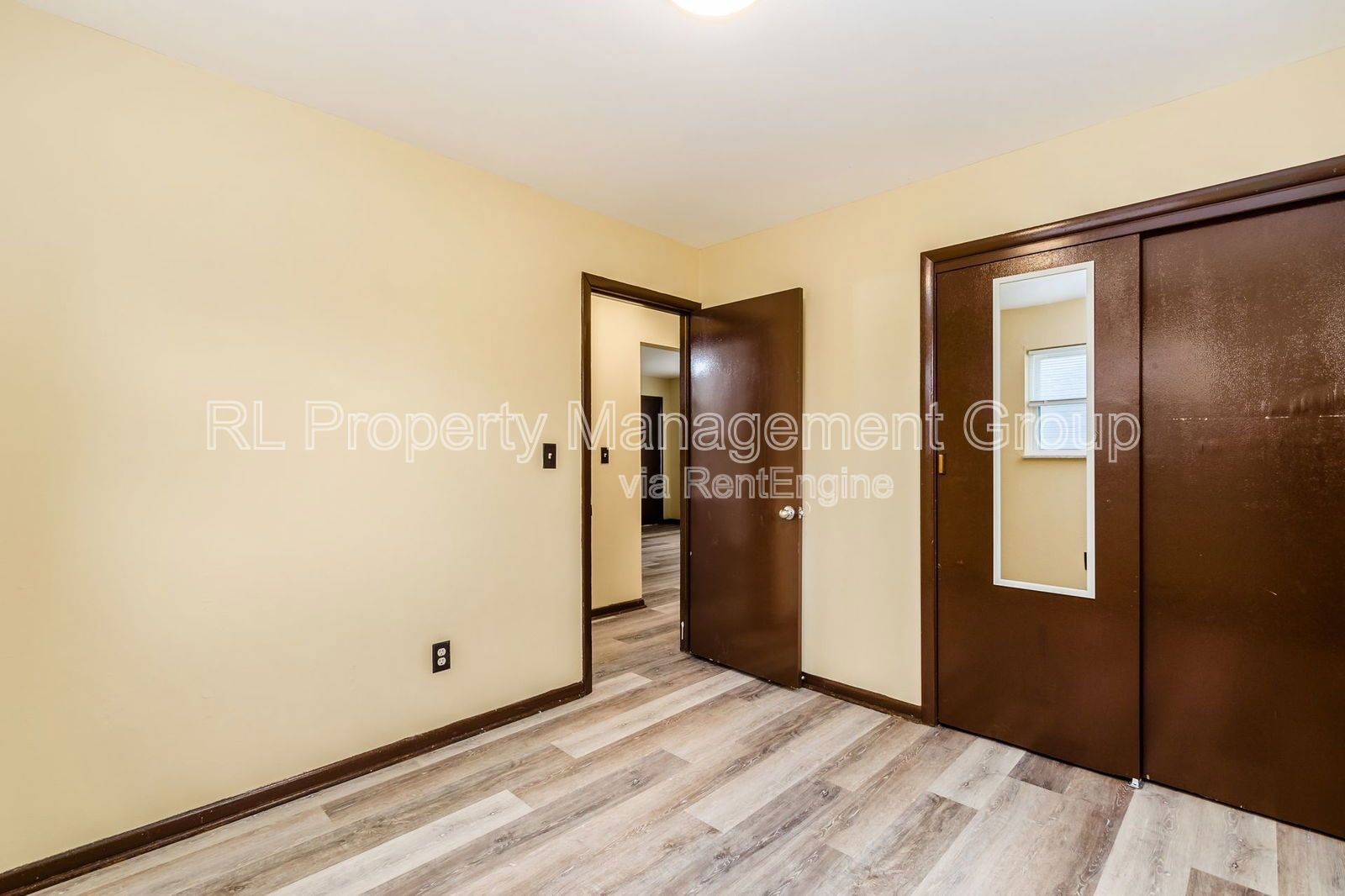 Gallery Image 11