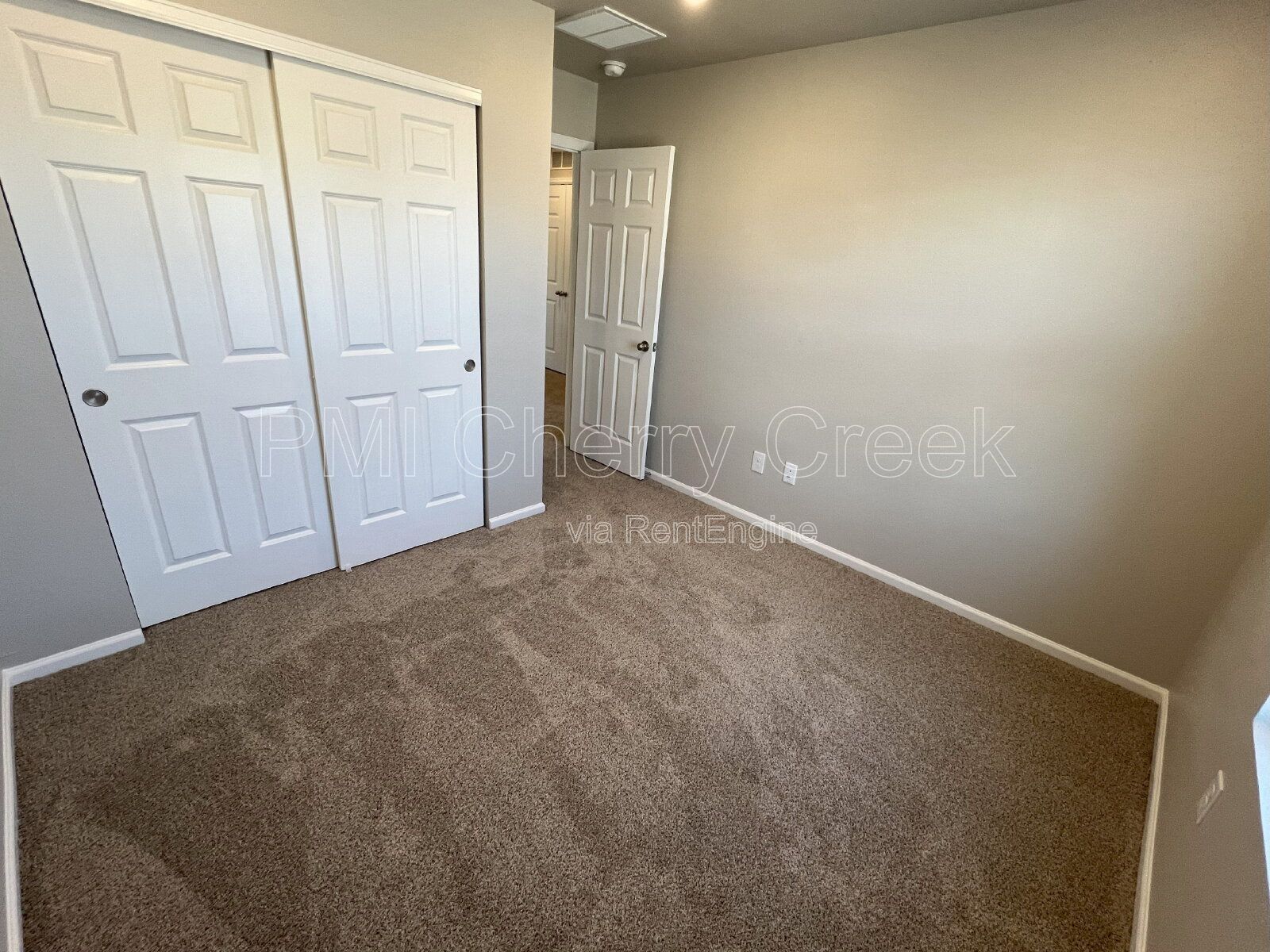 Gallery Image 26