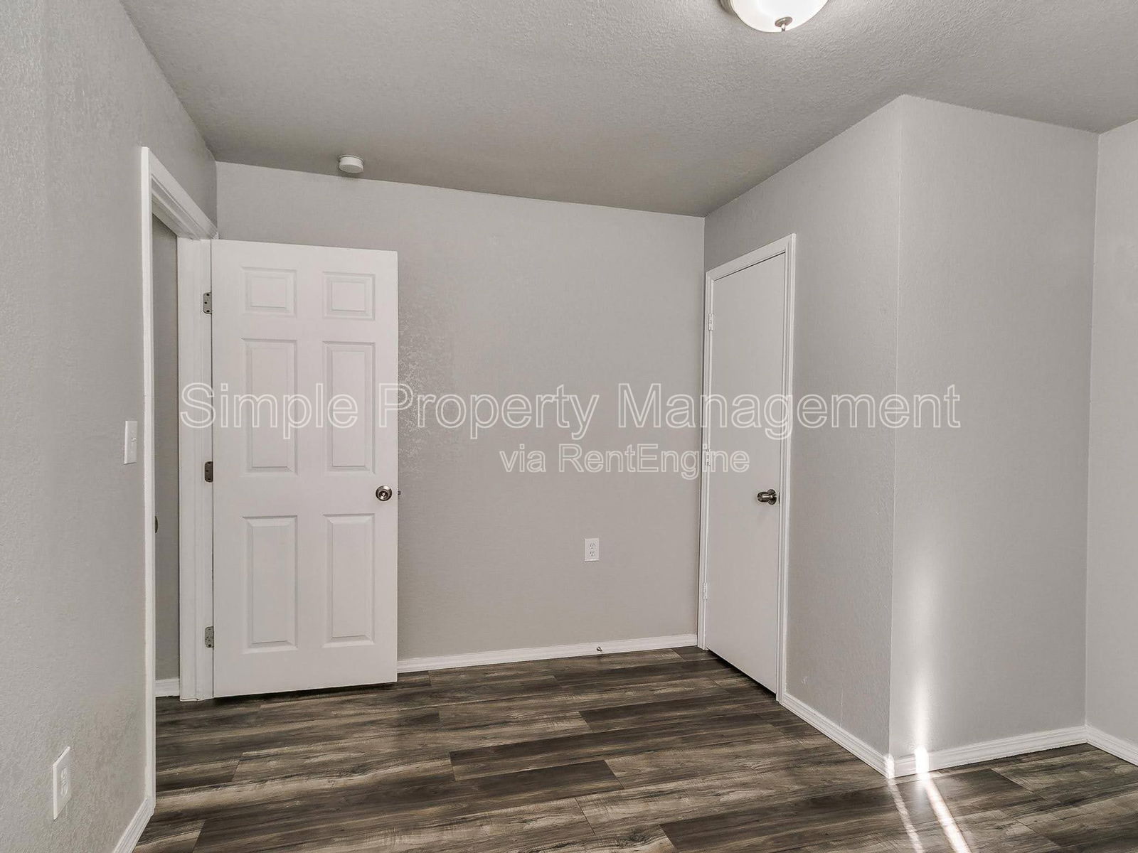 Gallery Image 19