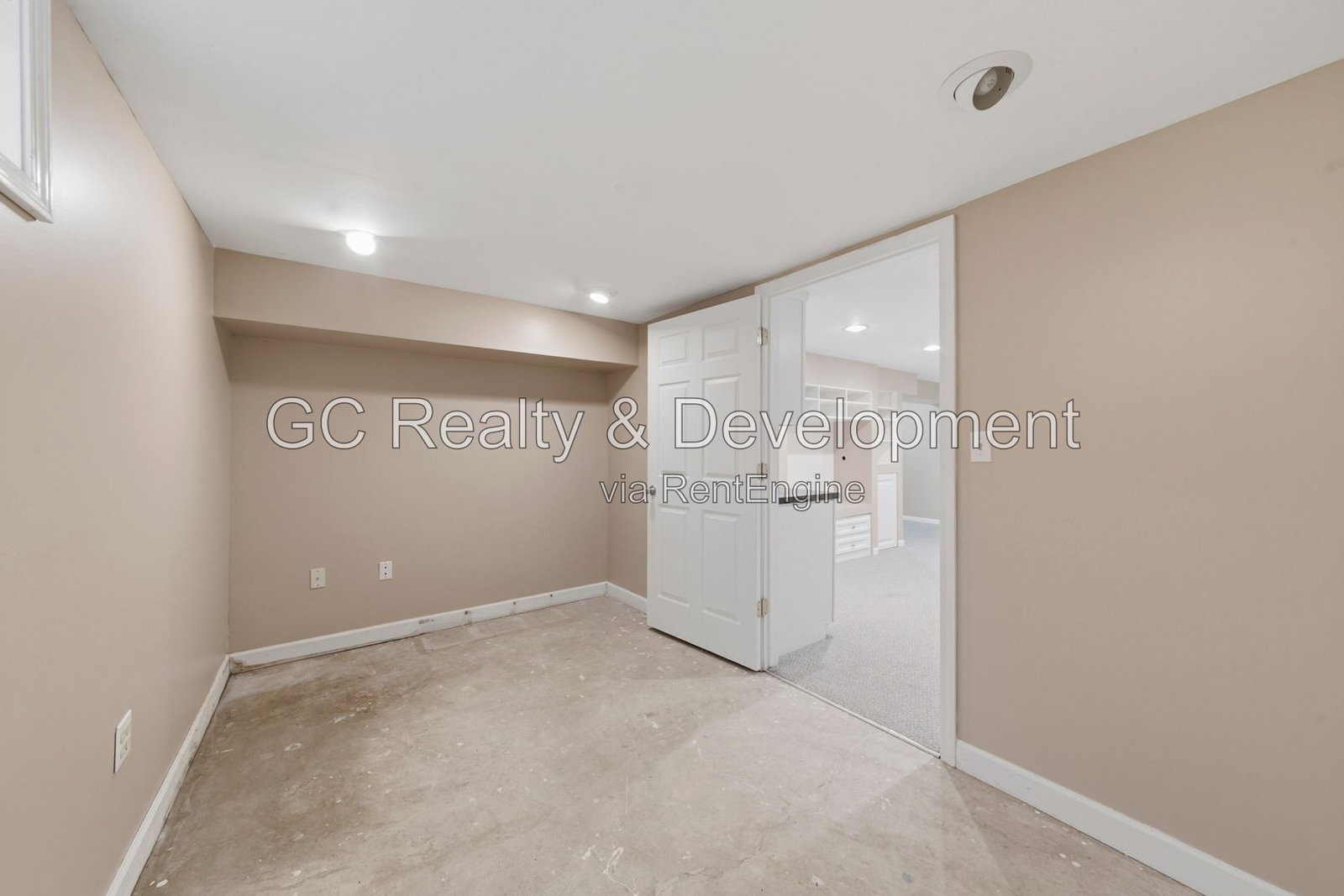 Gallery Image 19