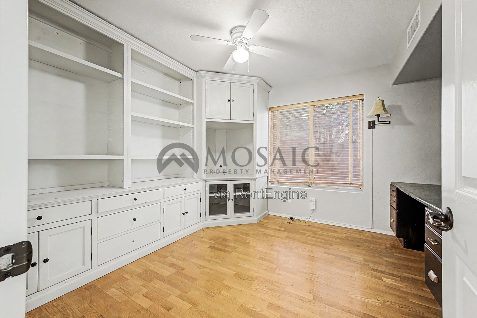 Gallery Image 25