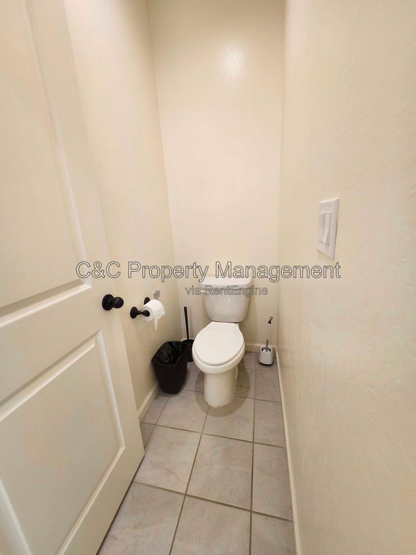 Gallery Image 19