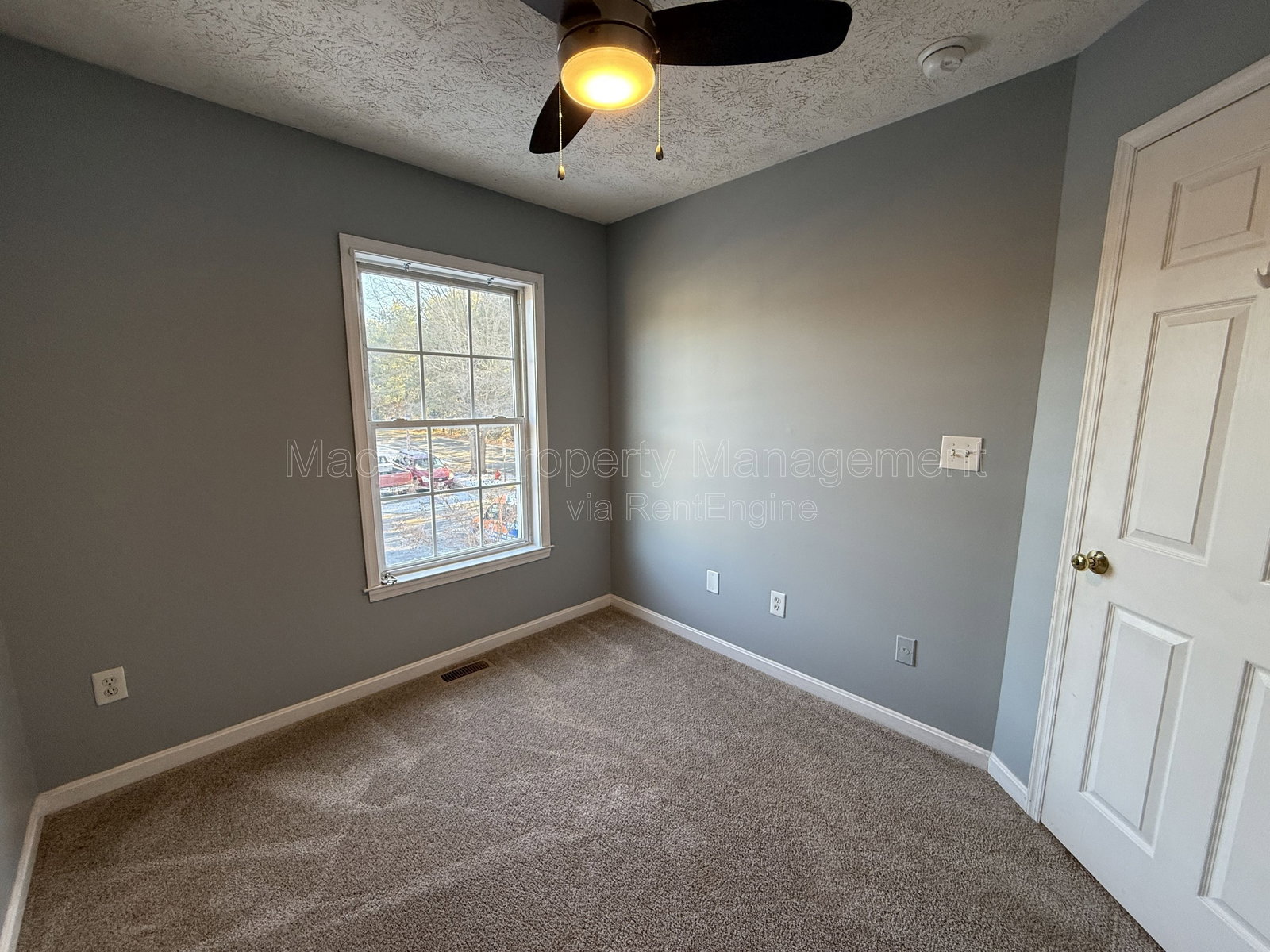 Gallery Image 18