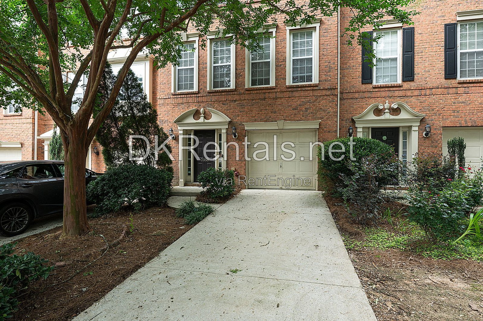 Gallery Image 0