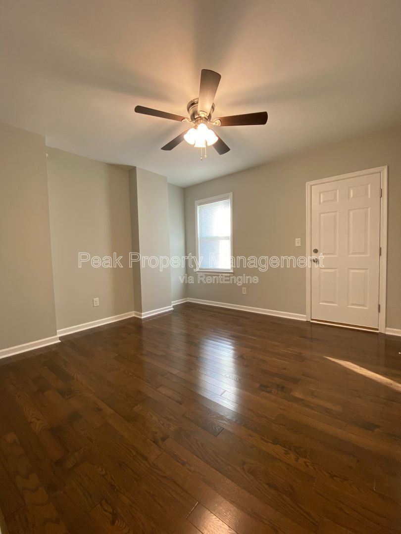 Gallery Image 7