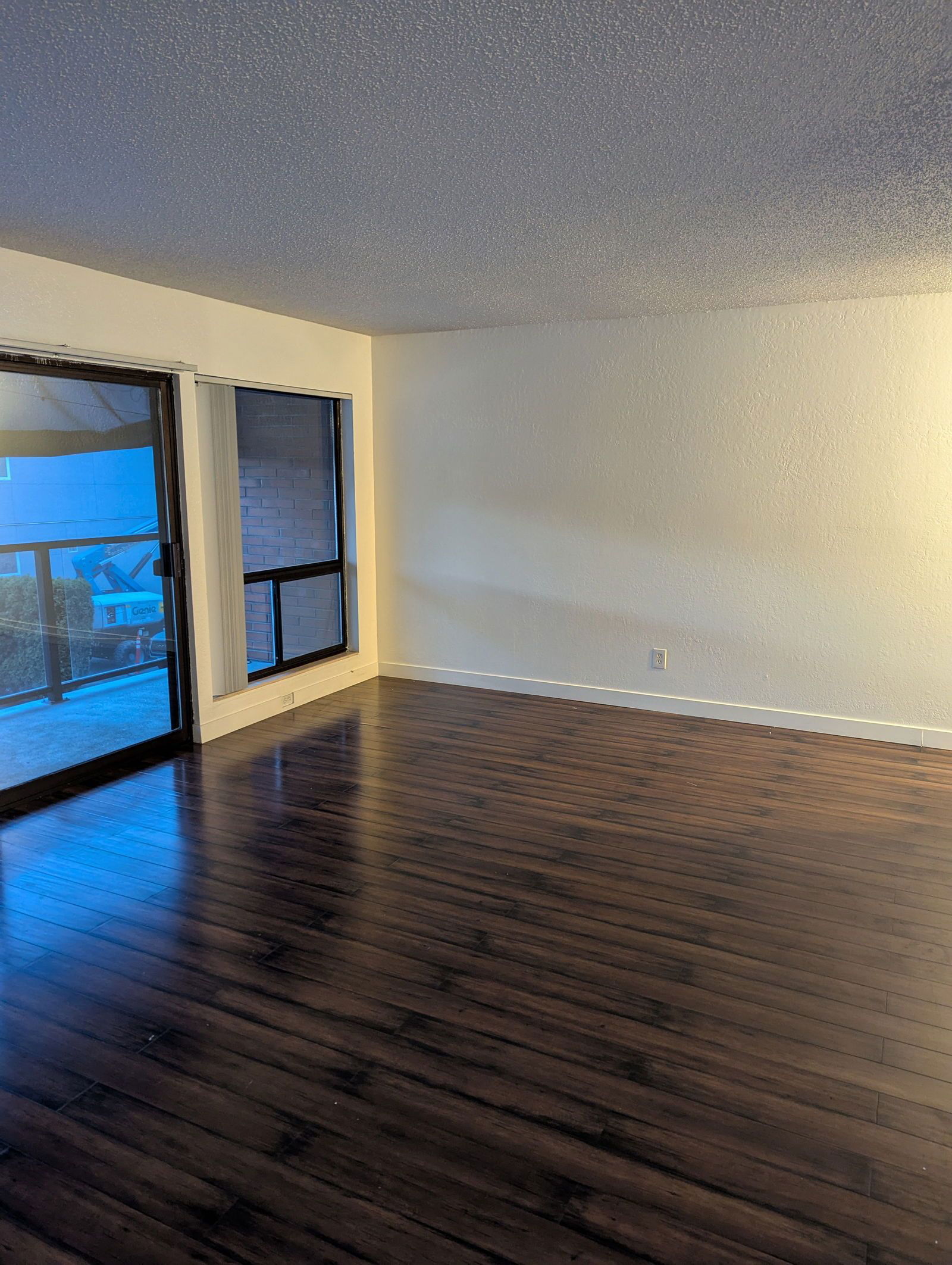 Gallery Image 0