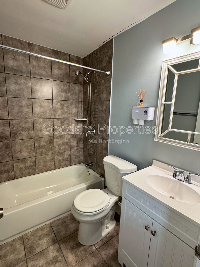 Gallery Image 15