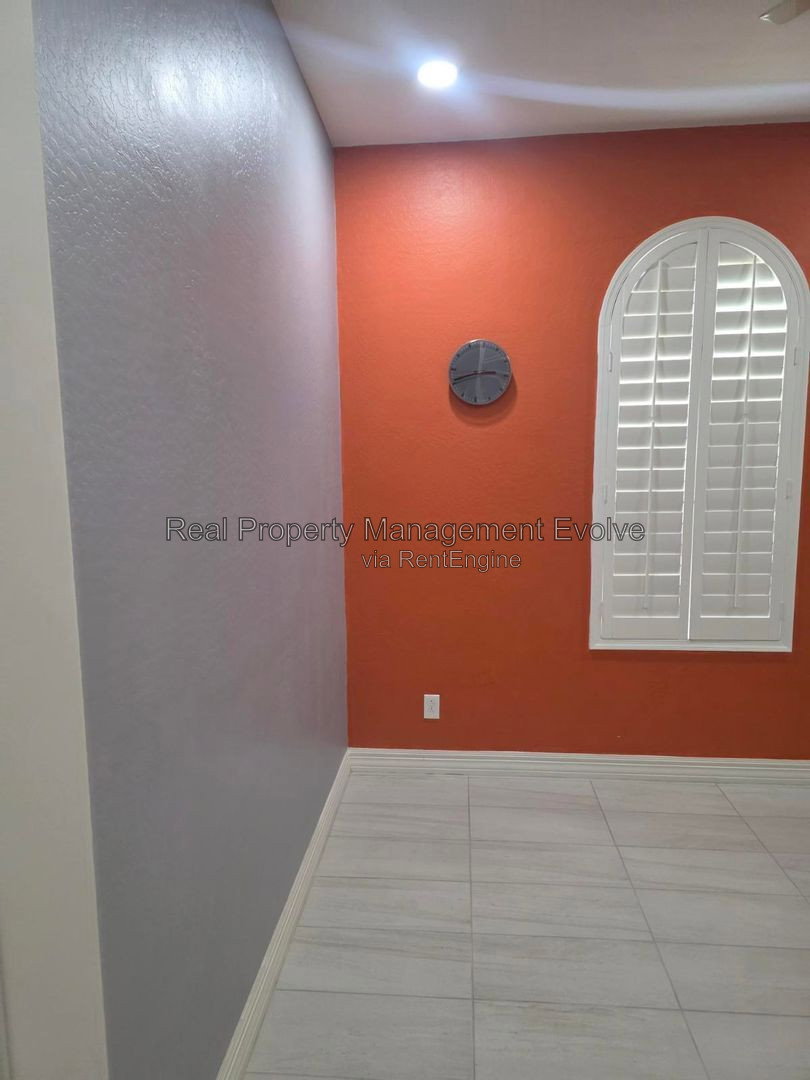 Gallery Image 21