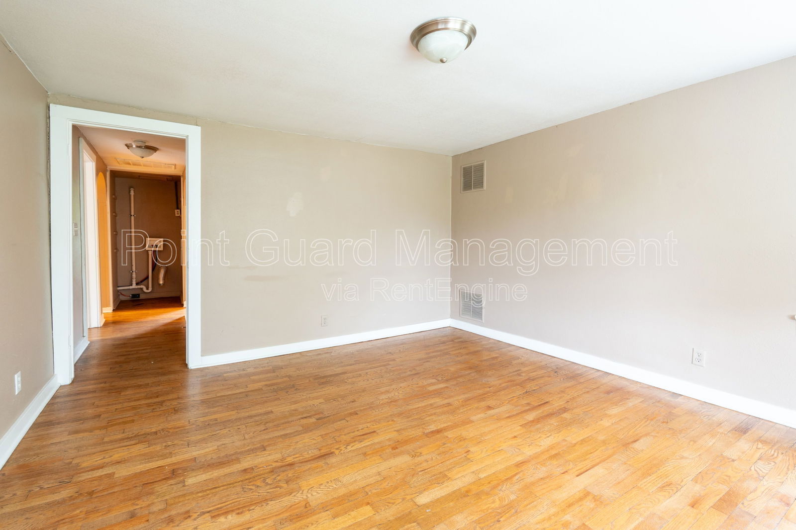 Gallery Image 0