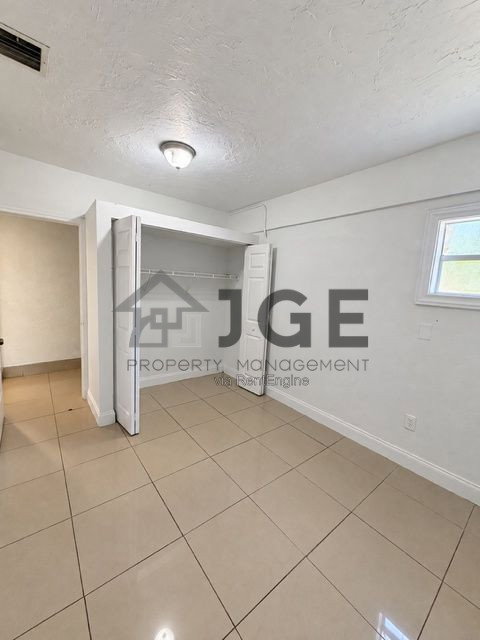 Gallery Image 21
