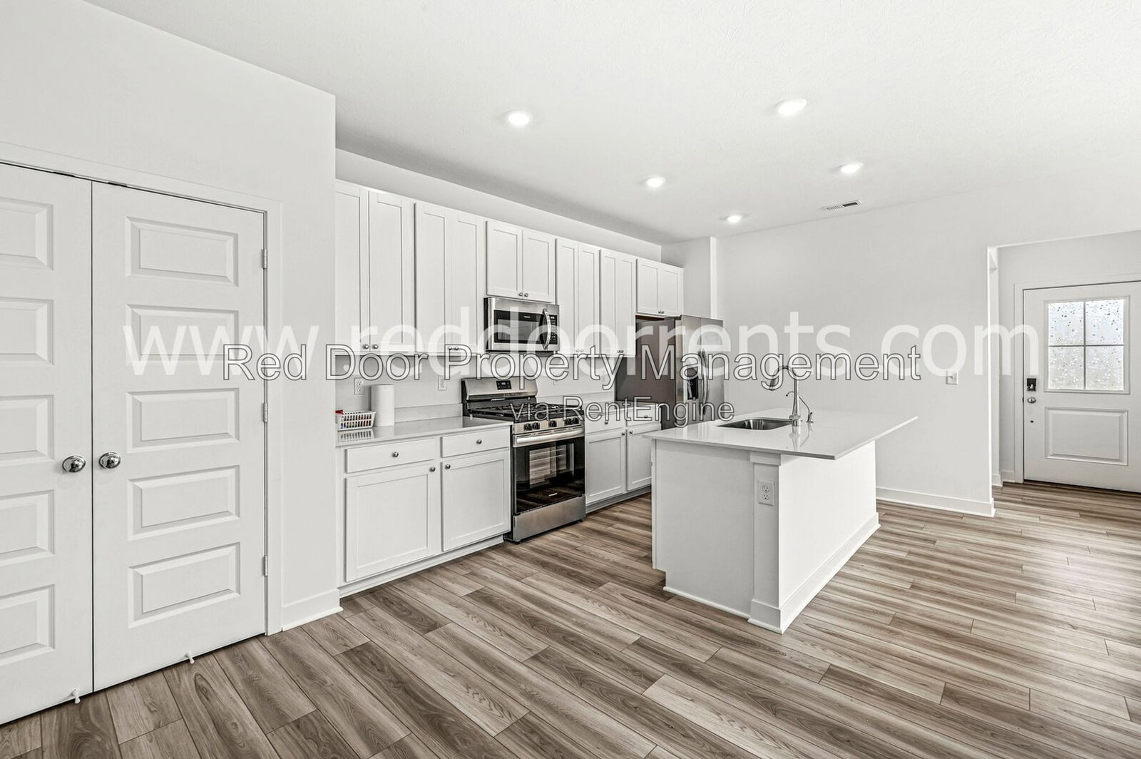 Gallery Image 0