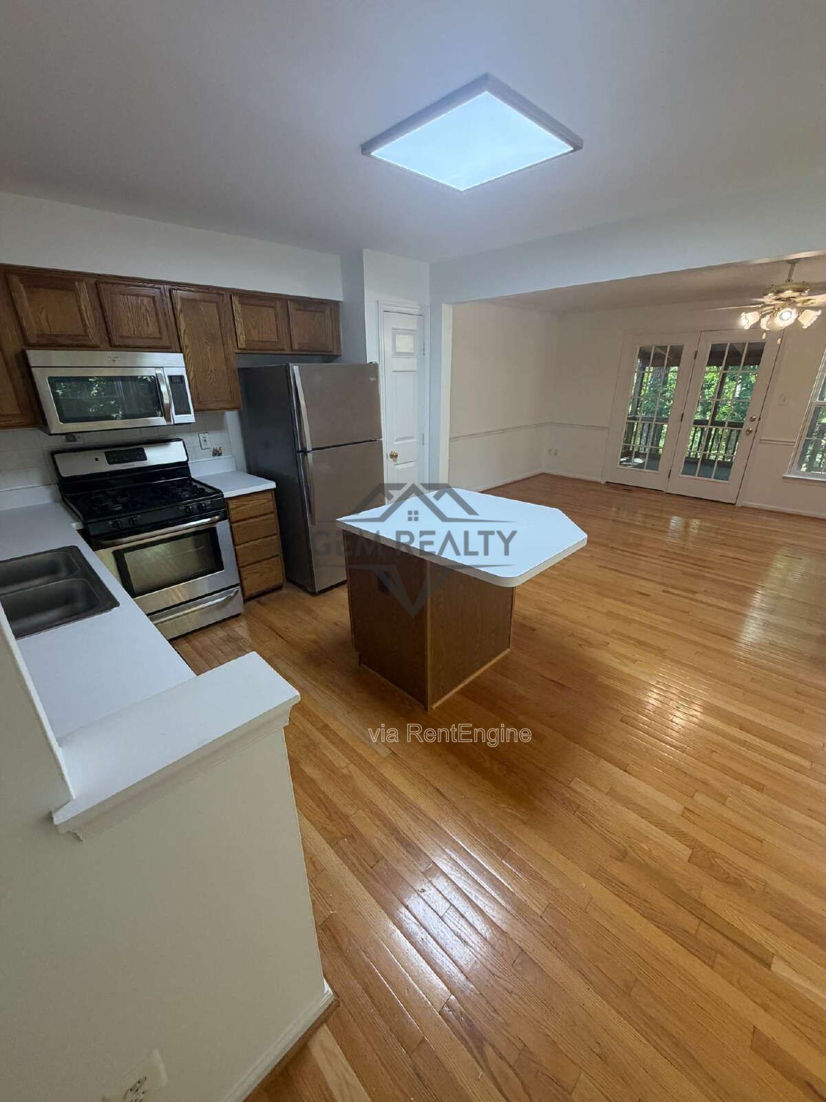 Gallery Image 12