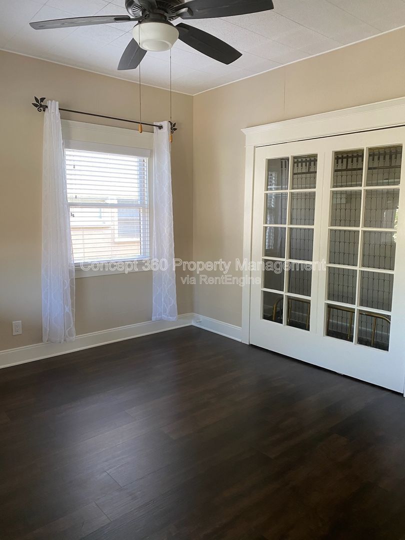 Gallery Image 7