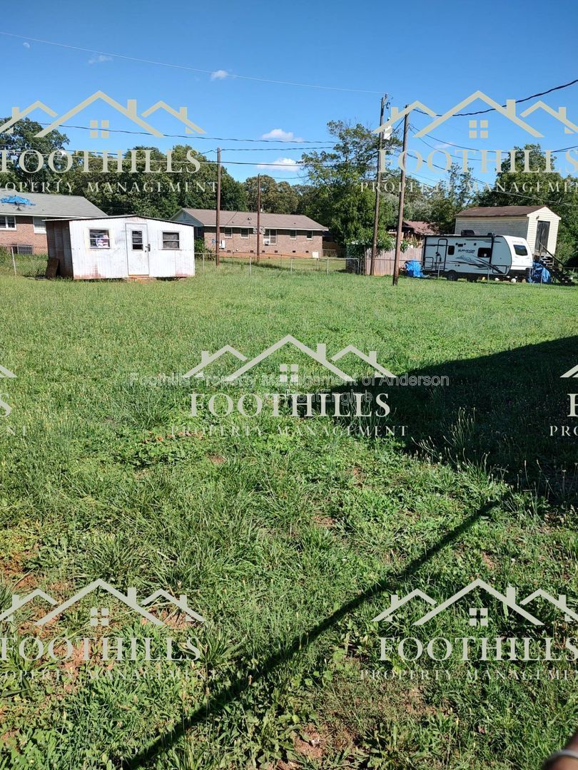 Gallery Image 15