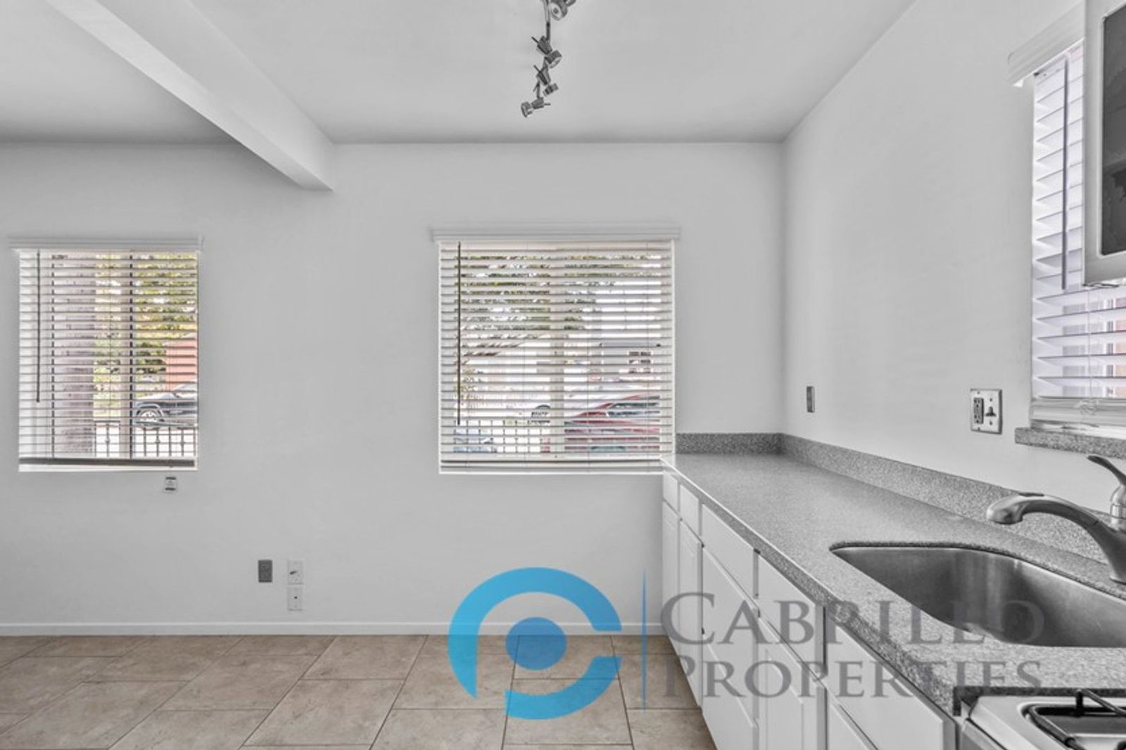 Gallery Image 12