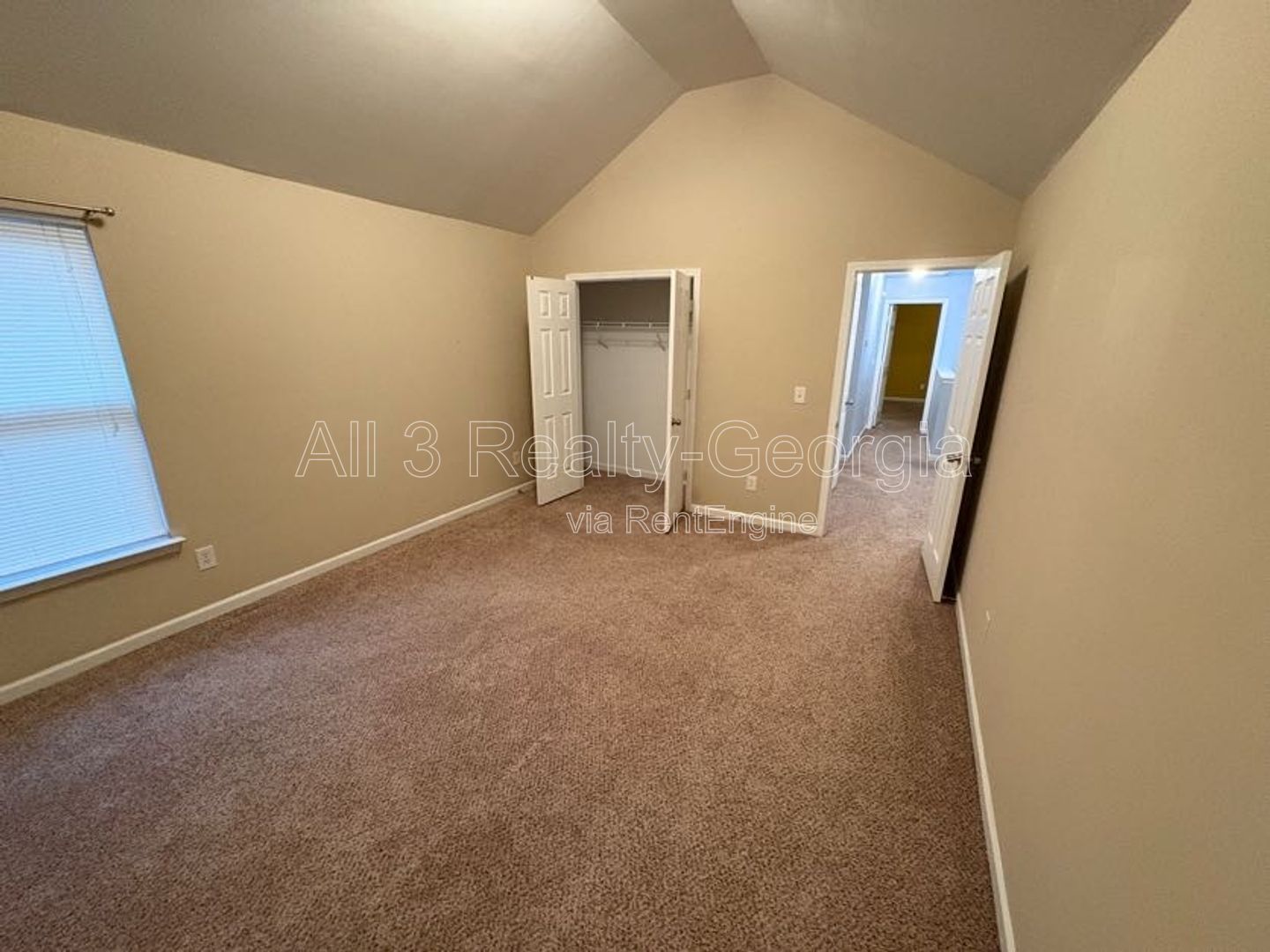 Gallery Image 18