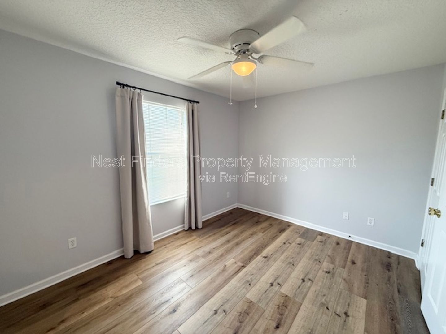 Gallery Image 16