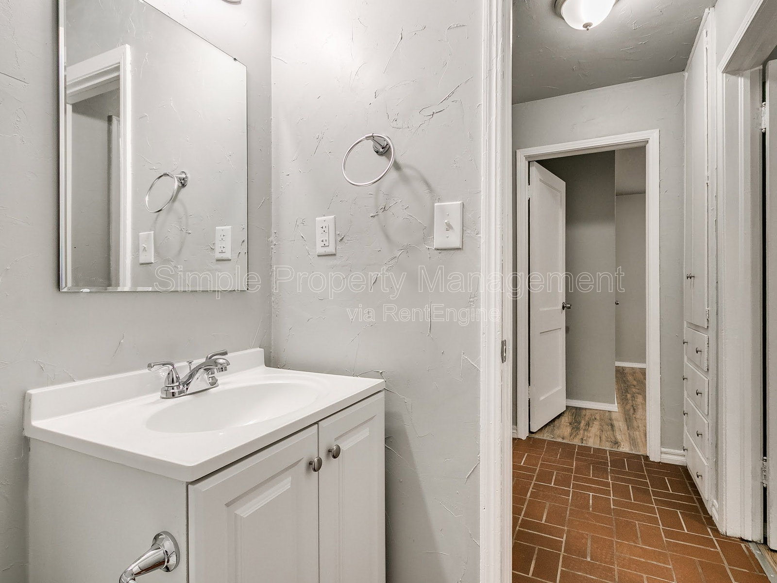 Gallery Image 16
