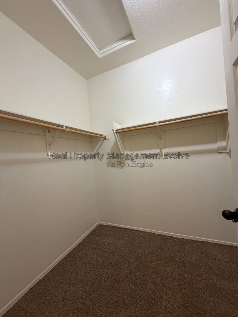 Gallery Image 21