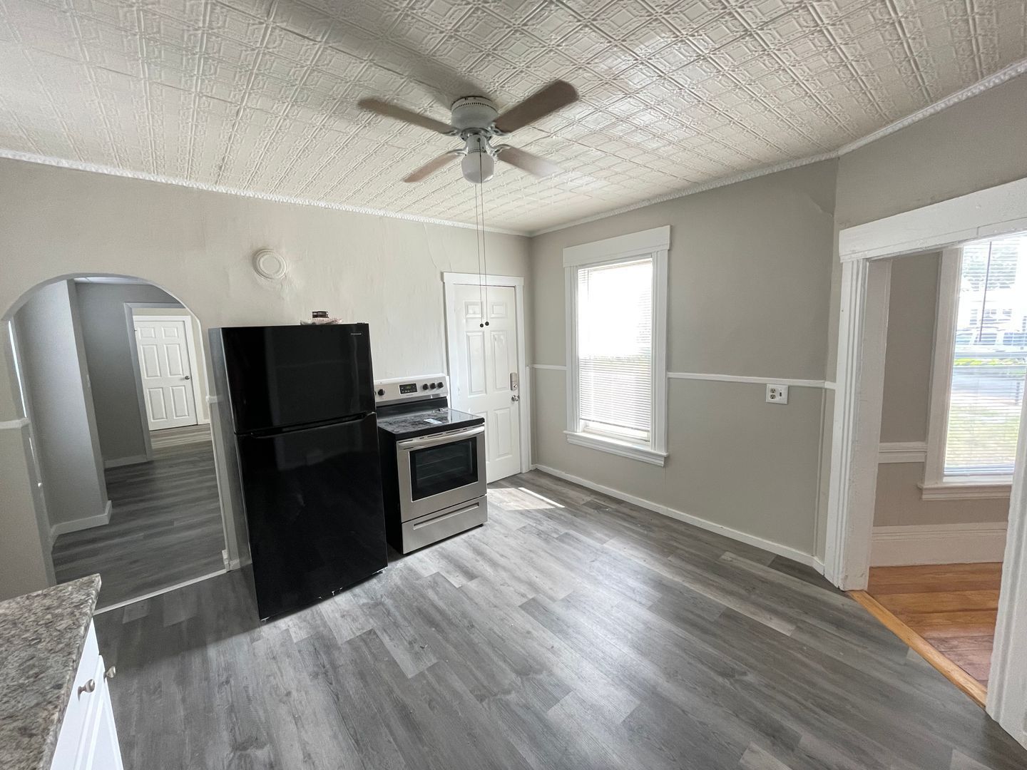 Gallery Image 13