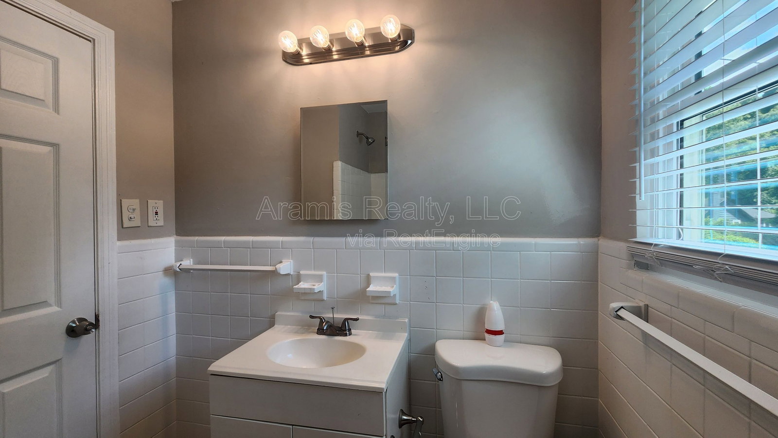 Gallery Image 15