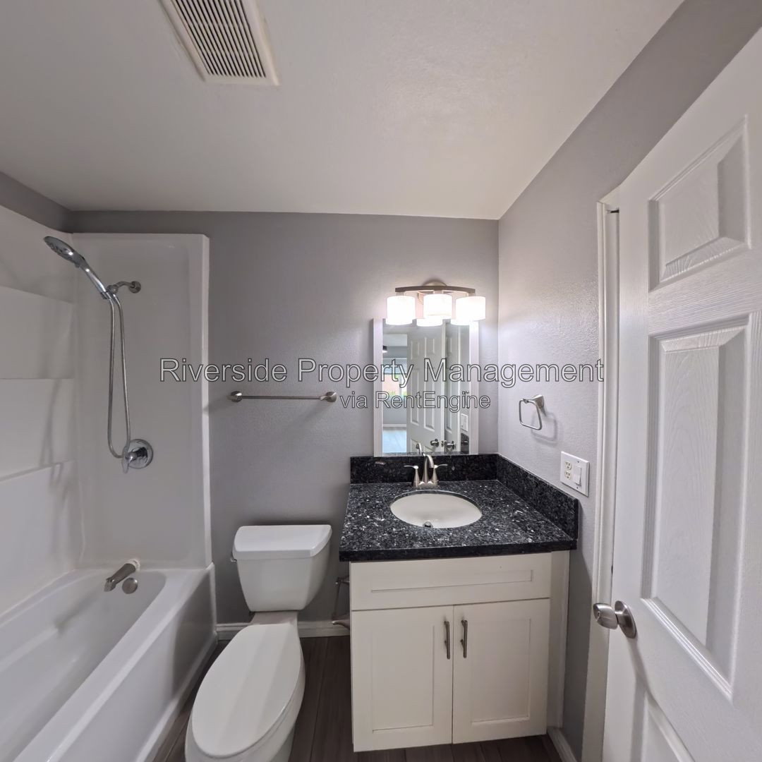 Gallery Image 21