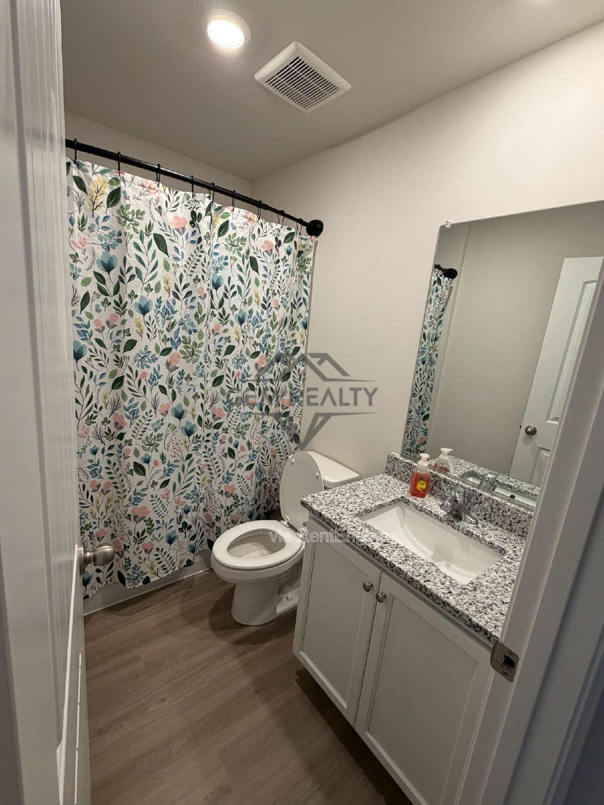 Gallery Image 18