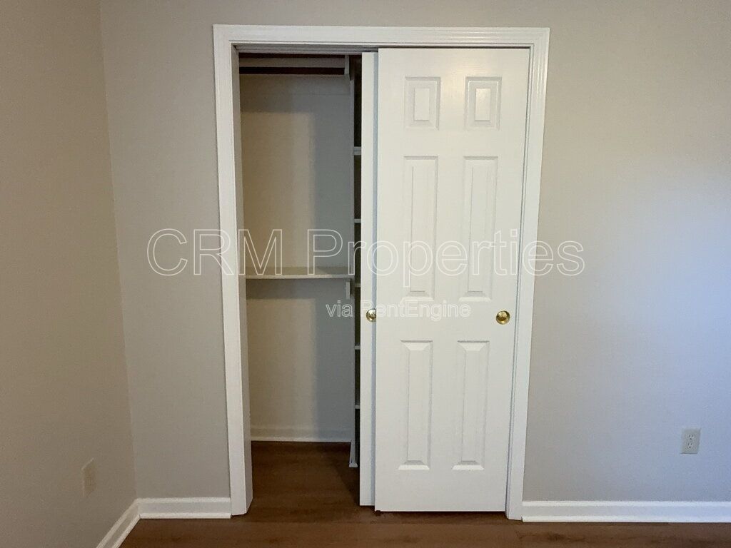 Gallery Image 17