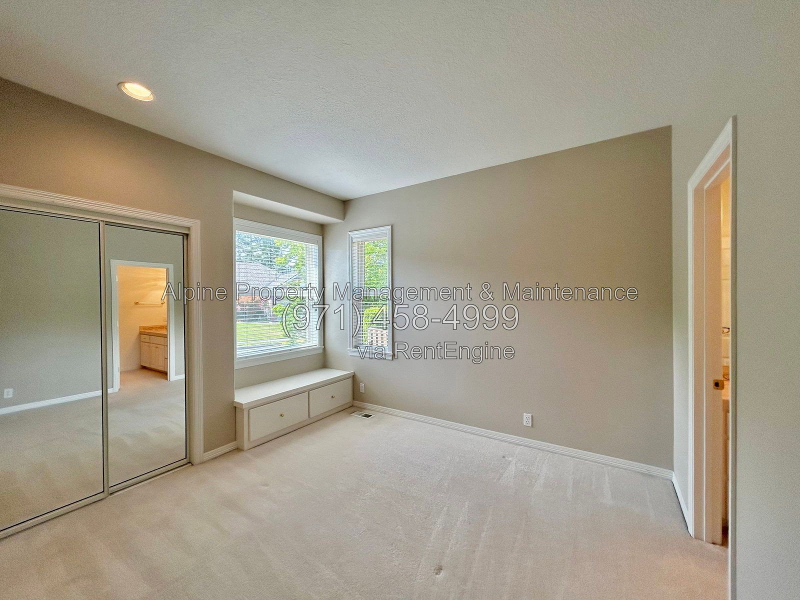 Gallery Image 38