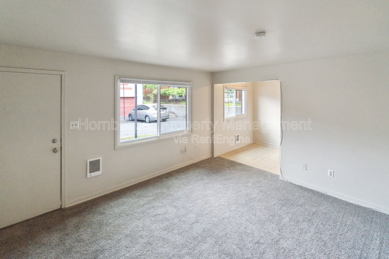 Gallery Image 0