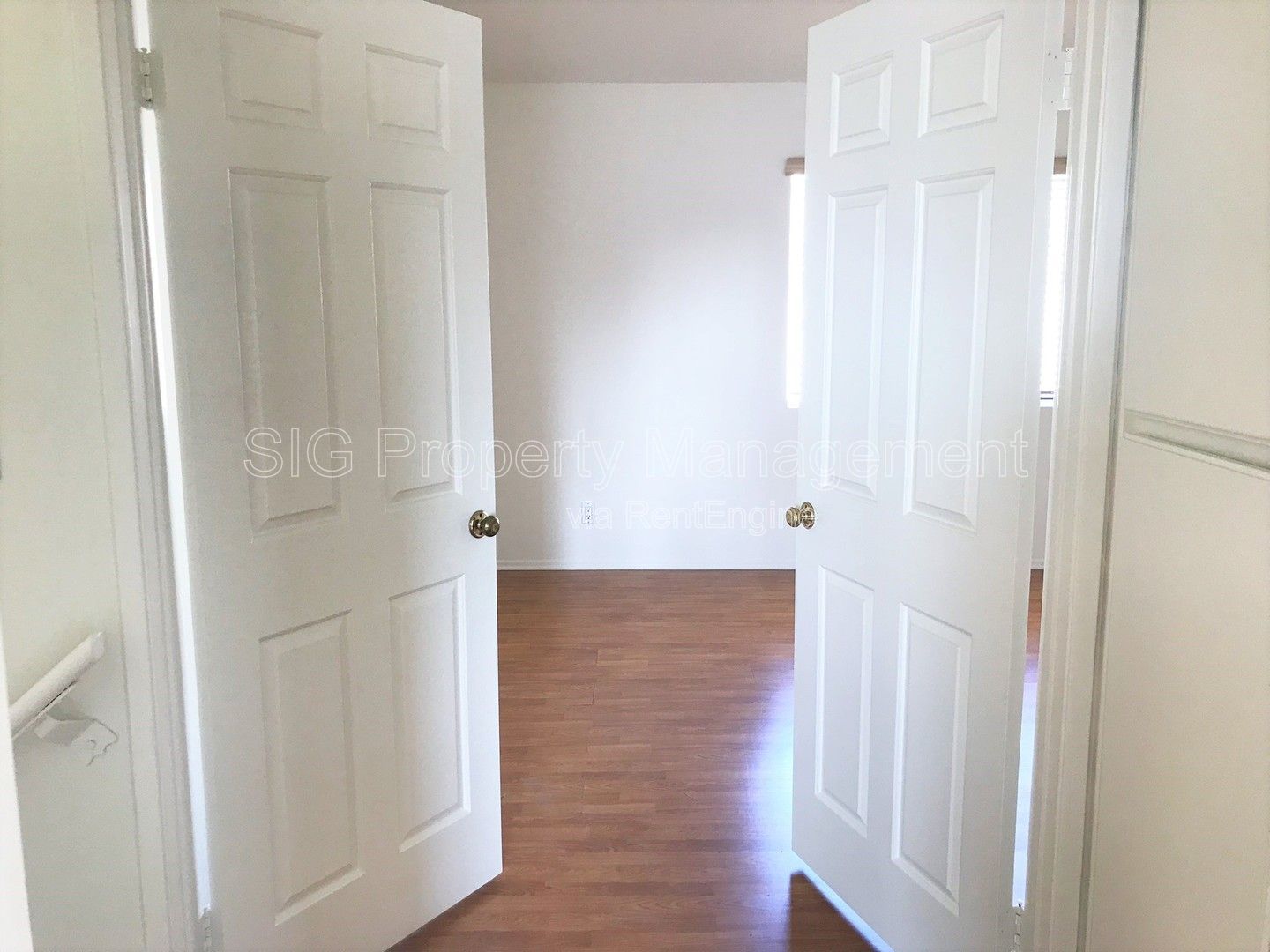 Gallery Image 13