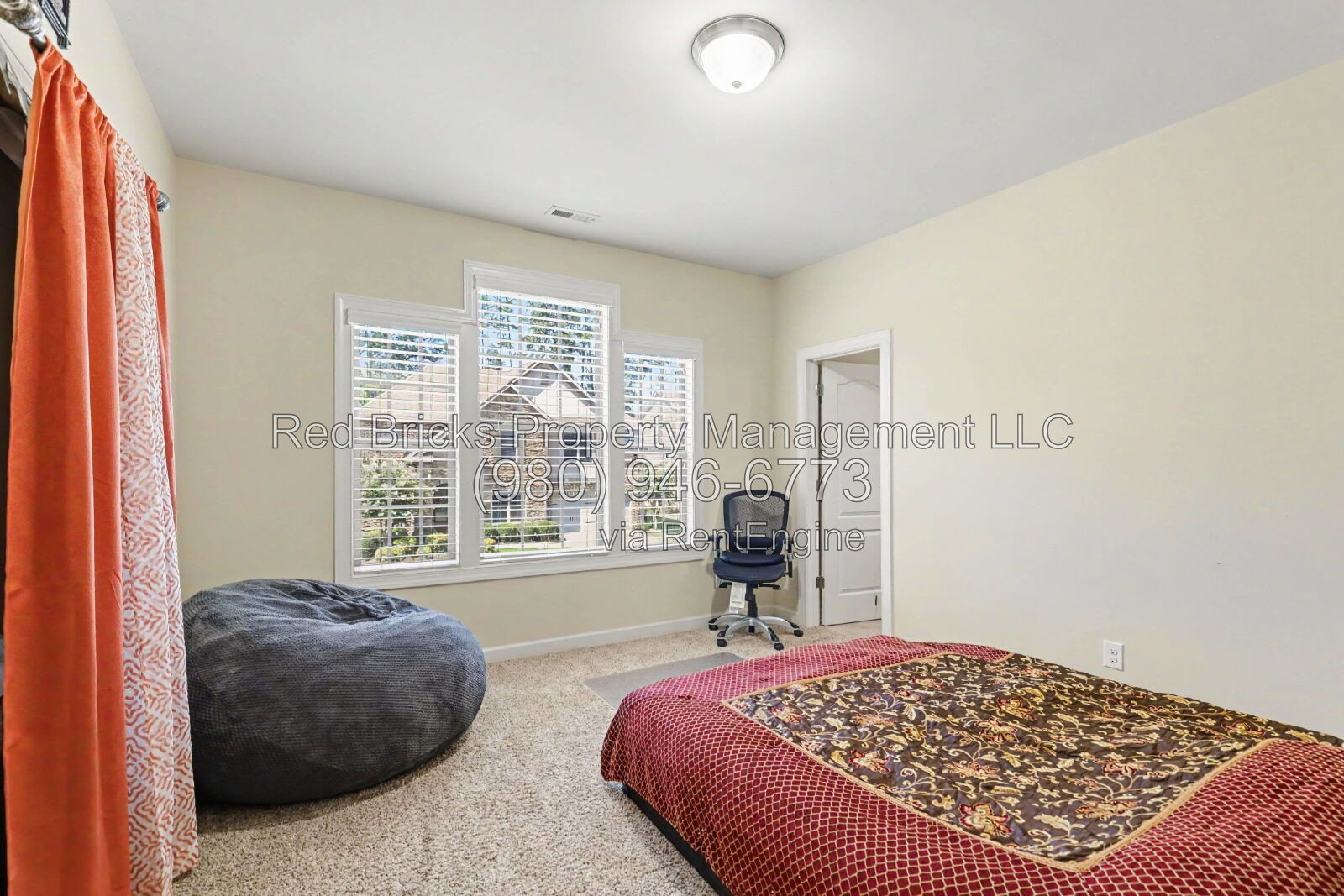 Gallery Image 37