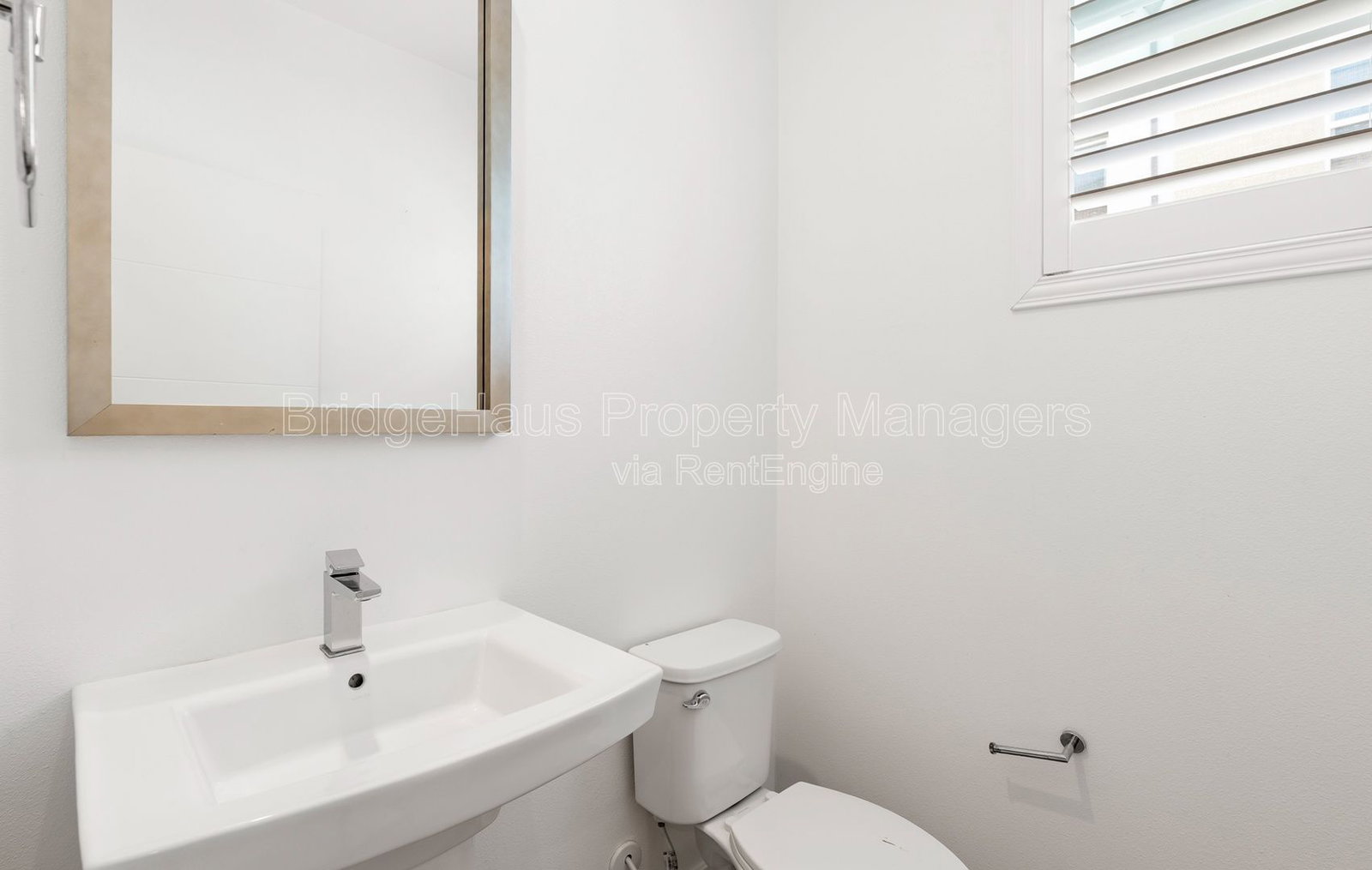 Gallery Image 19