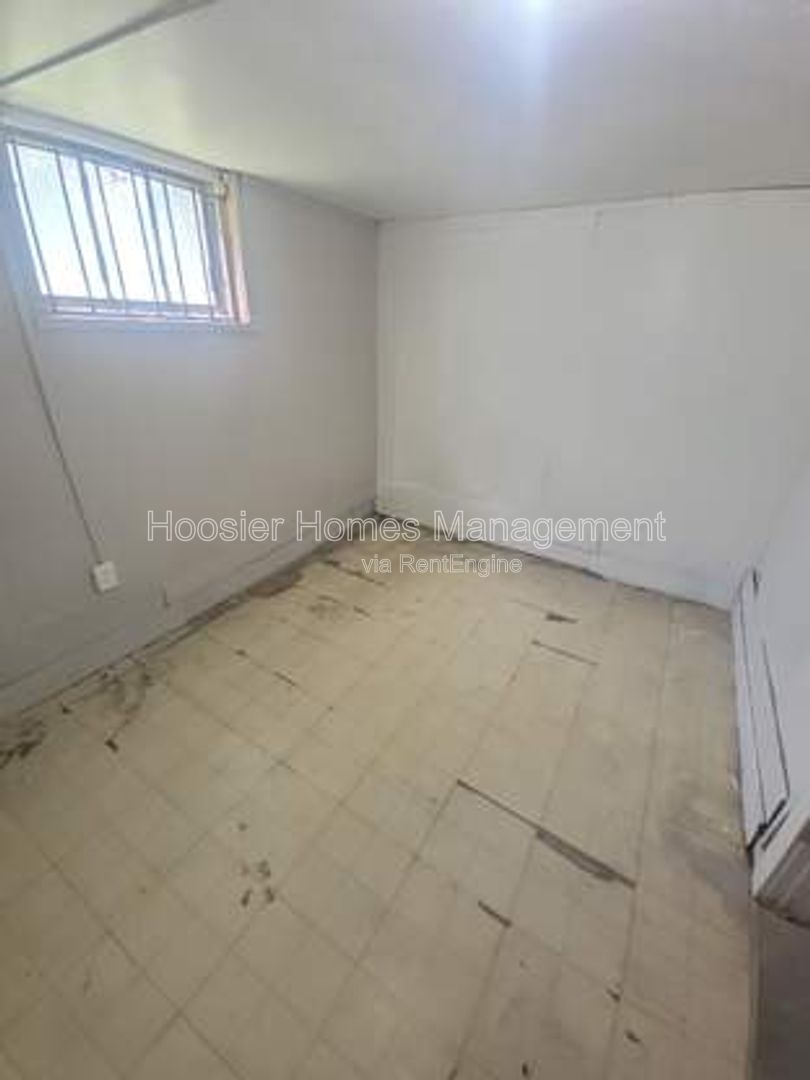 Gallery Image 15