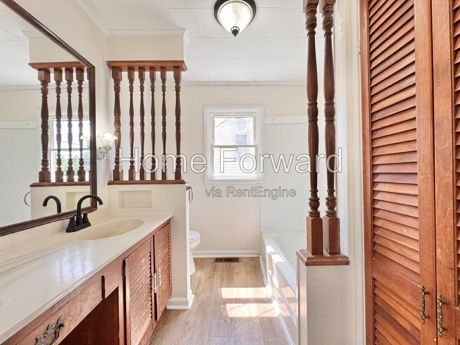 Gallery Image 9