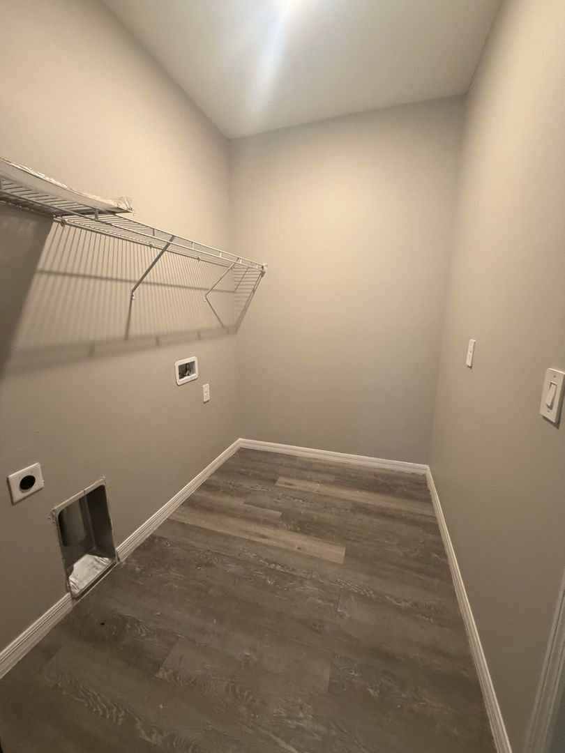 Gallery Image 16