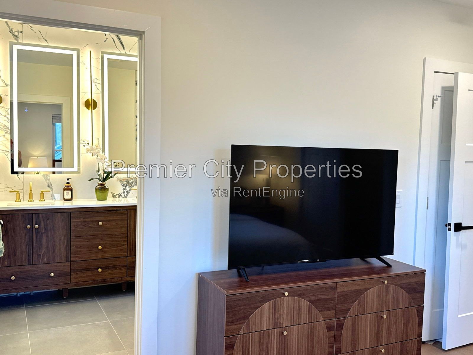 Gallery Image 25