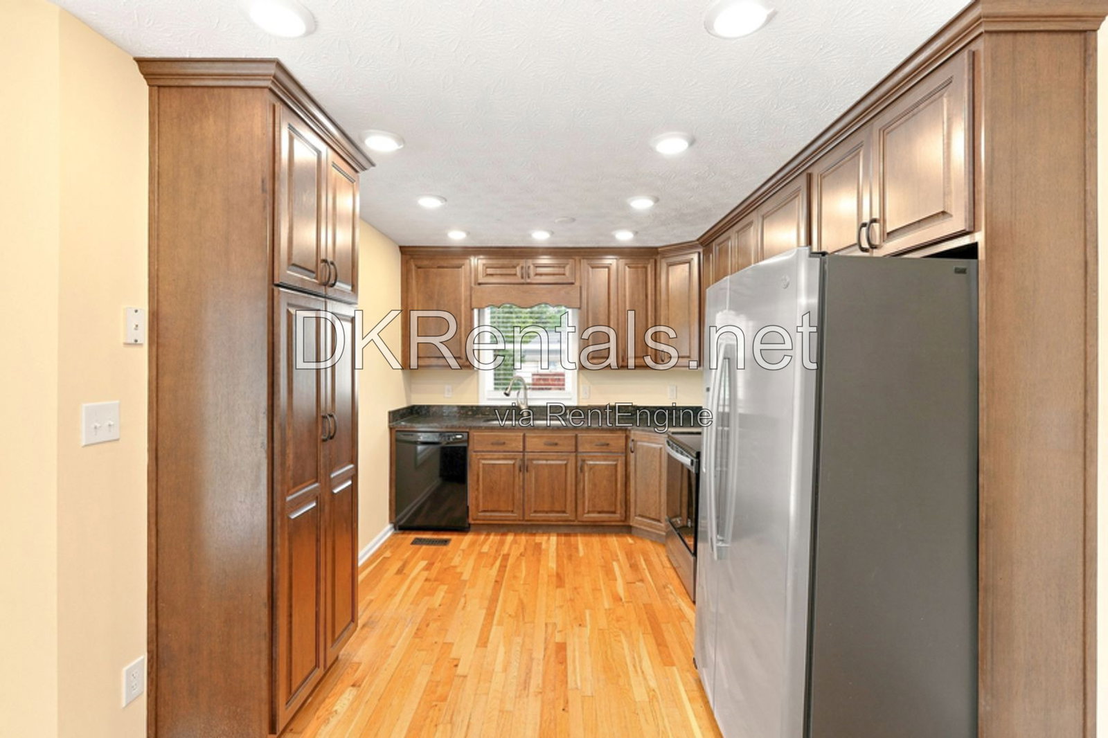 Gallery Image 15