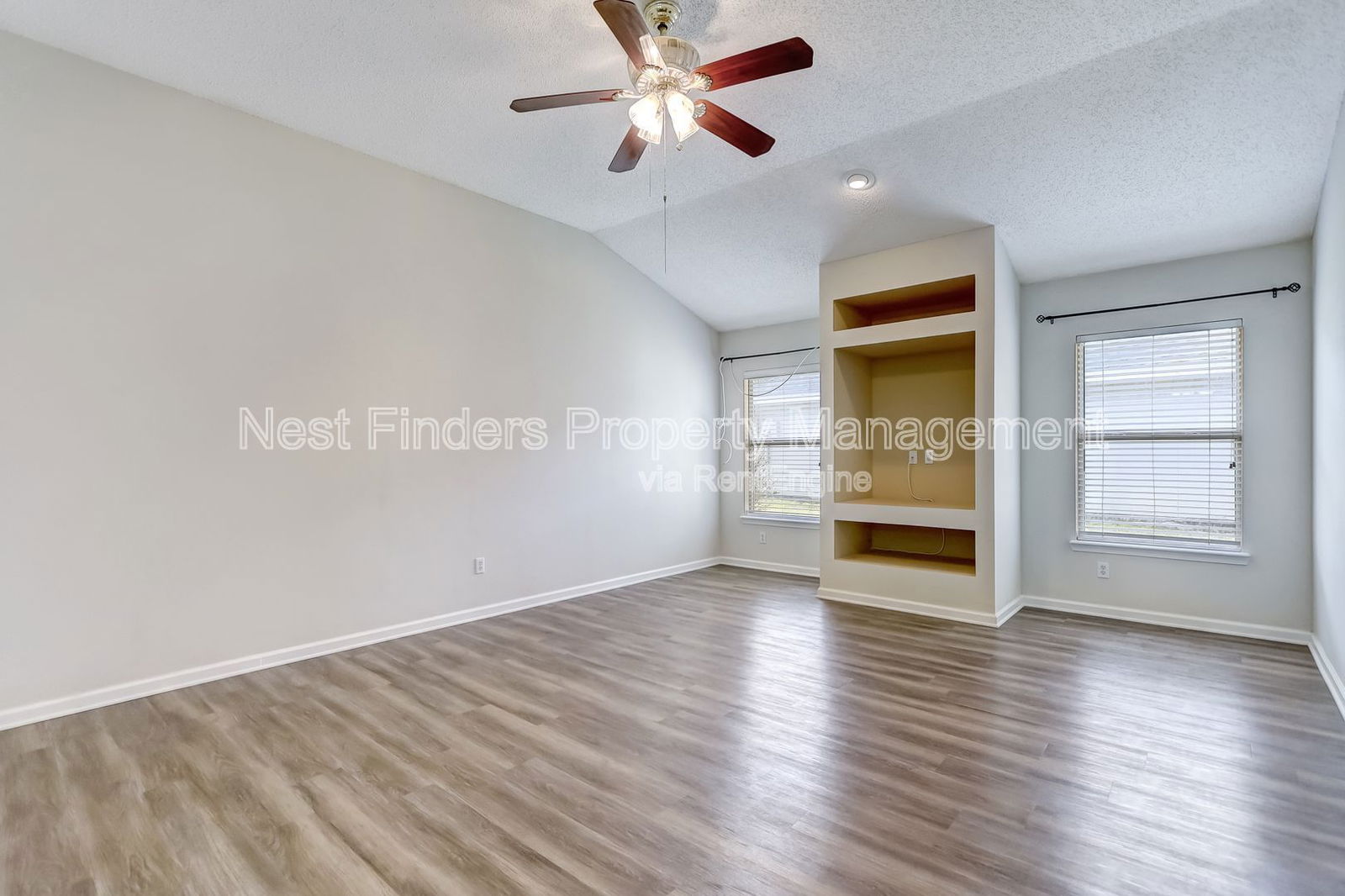 Gallery Image 19