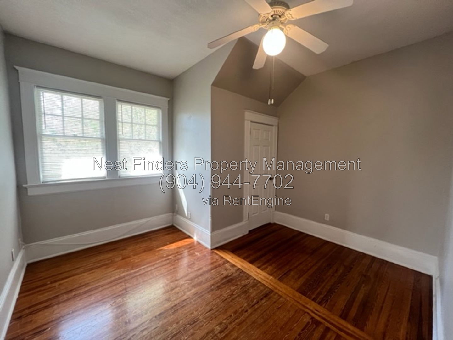 Gallery Image 13