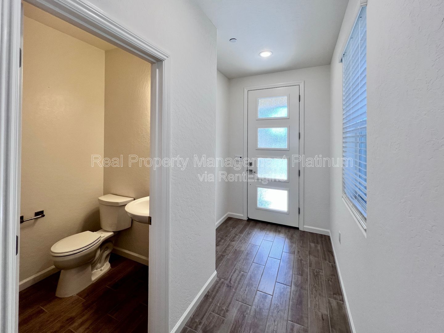 Gallery Image 18