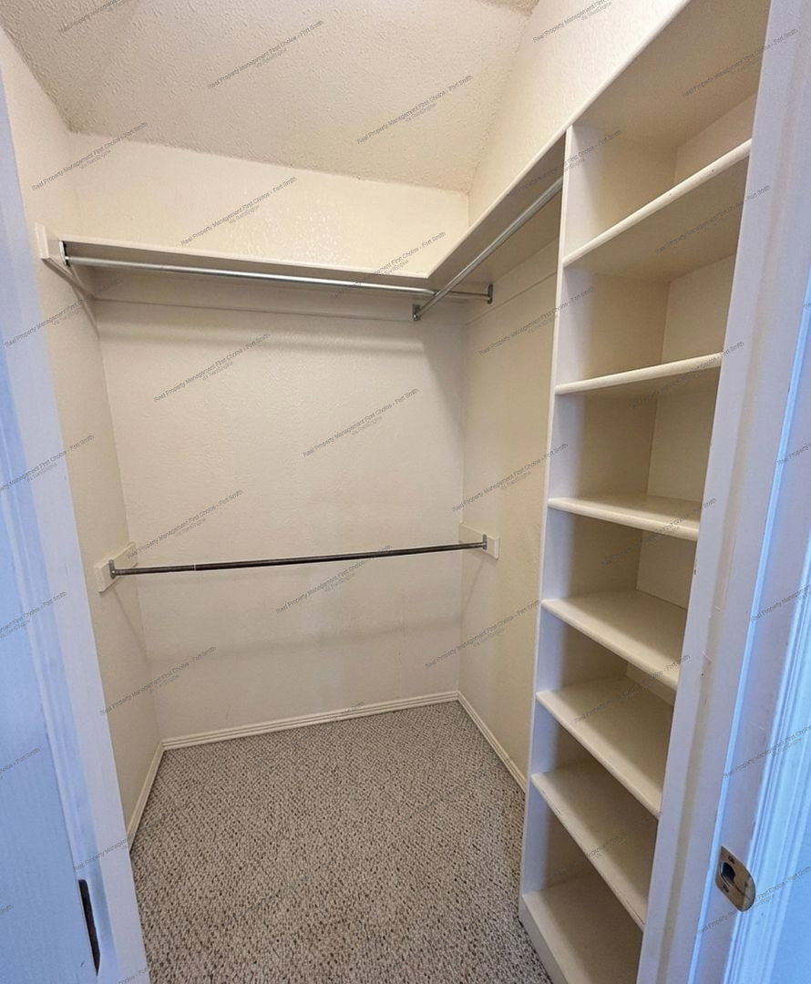 Gallery Image 19