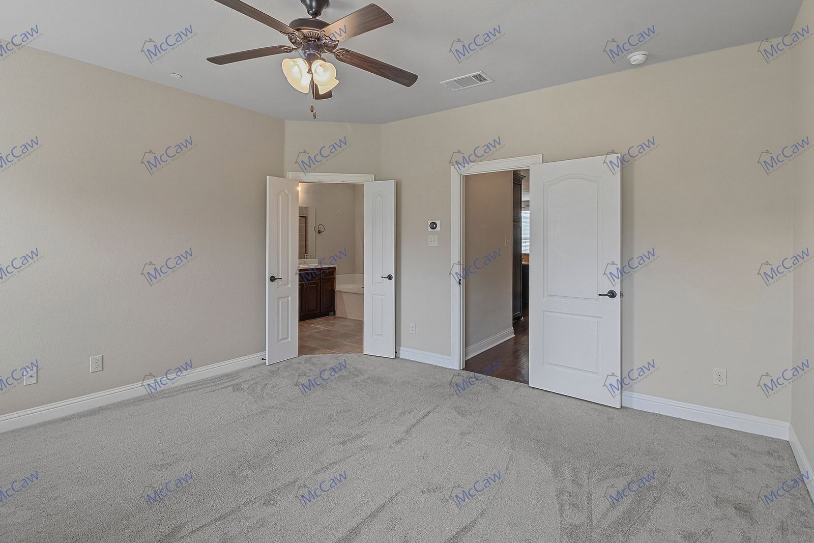 Gallery Image 18