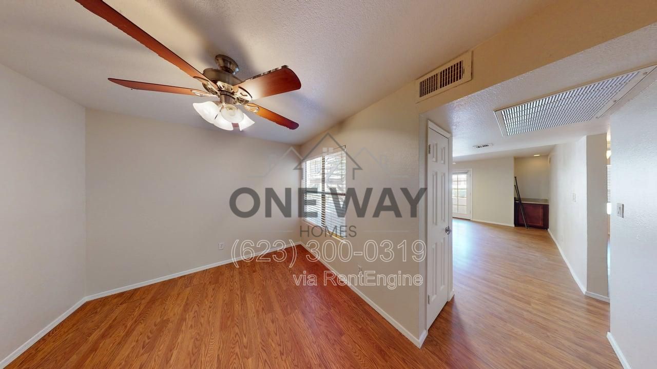 Gallery Image 0