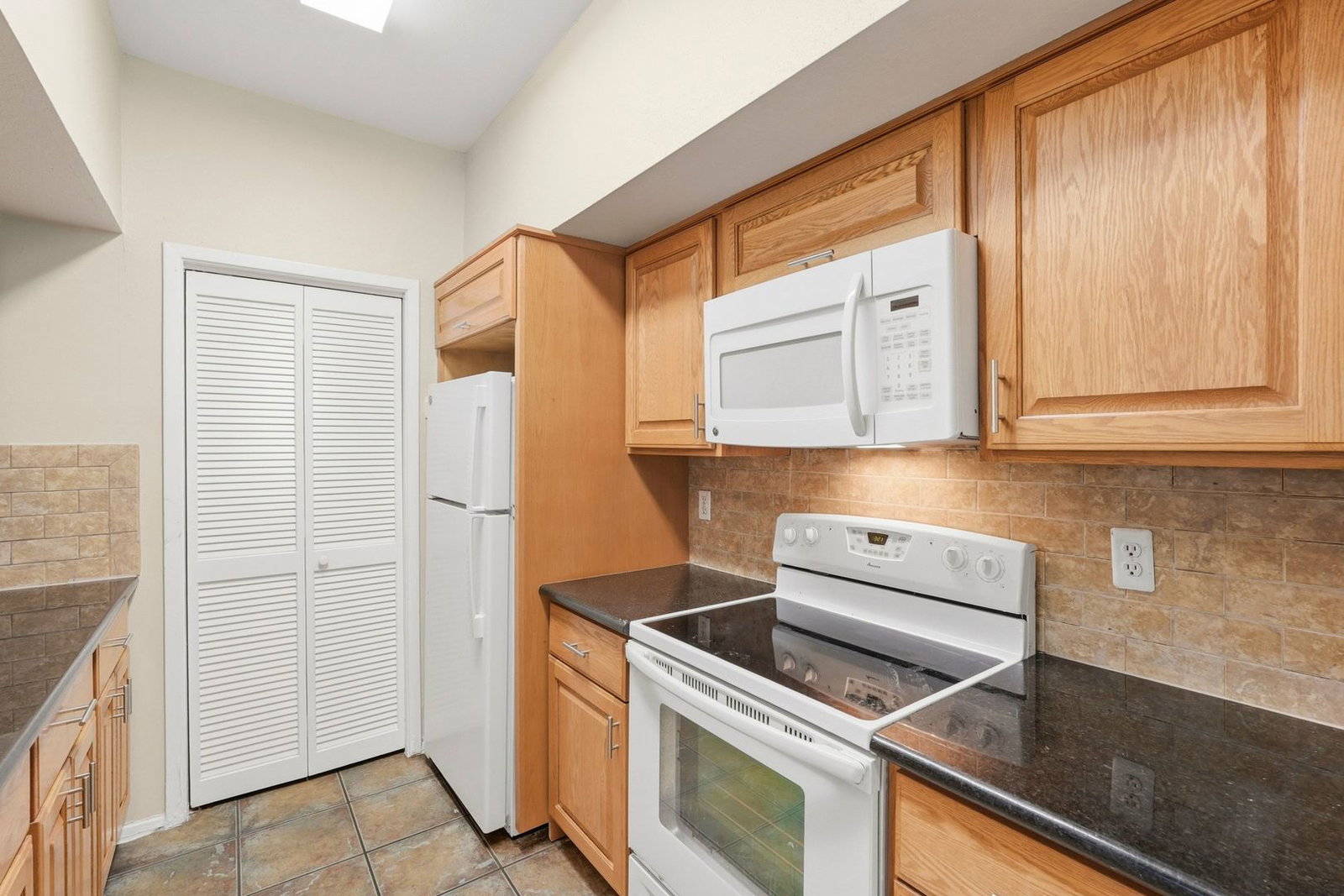 Gallery Image 12