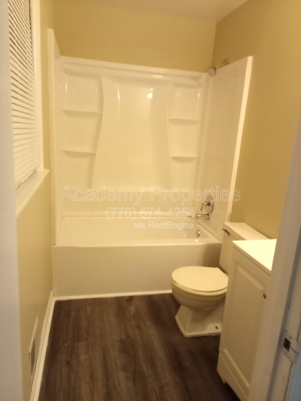 Gallery Image 9