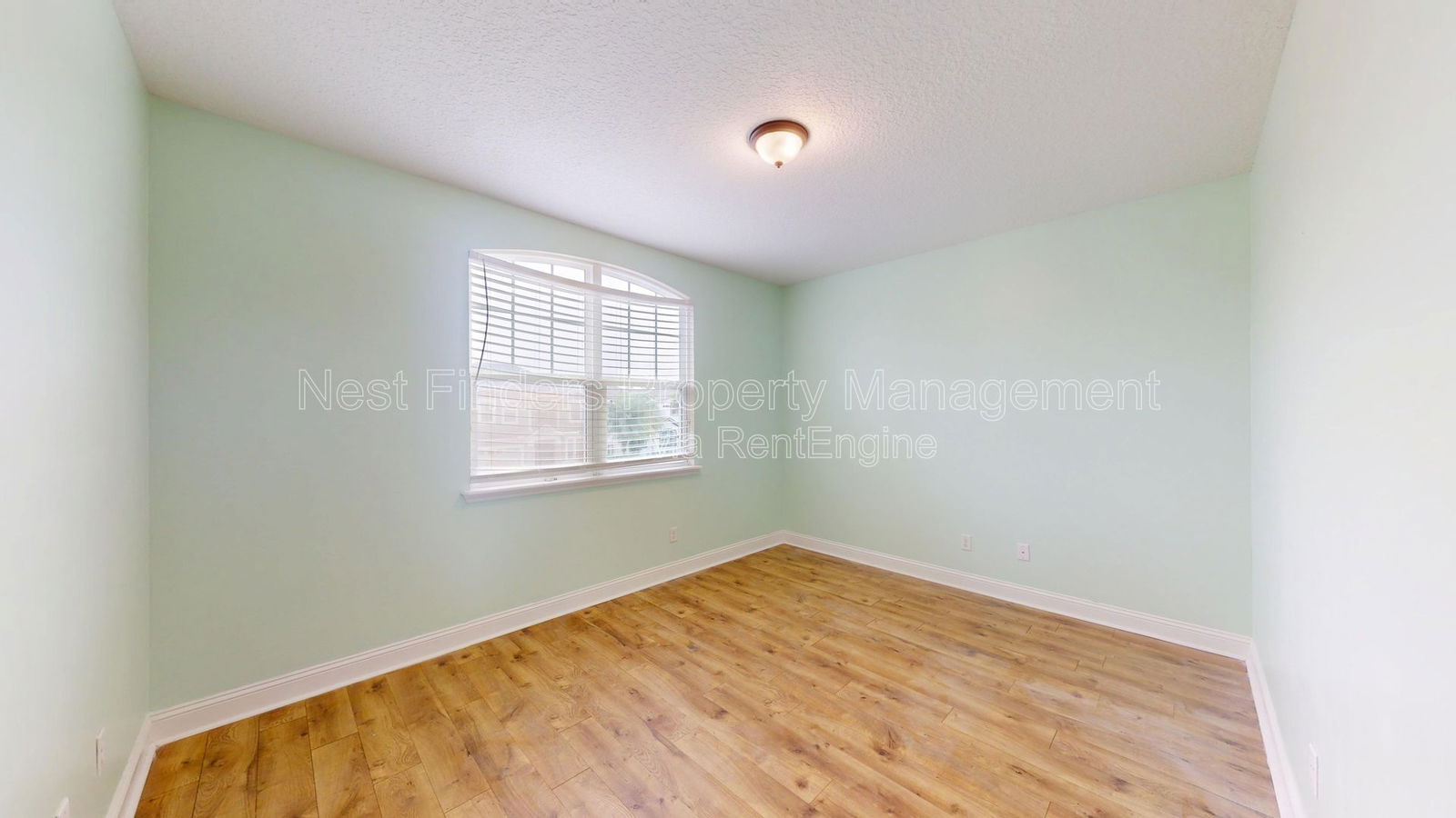 Gallery Image 37